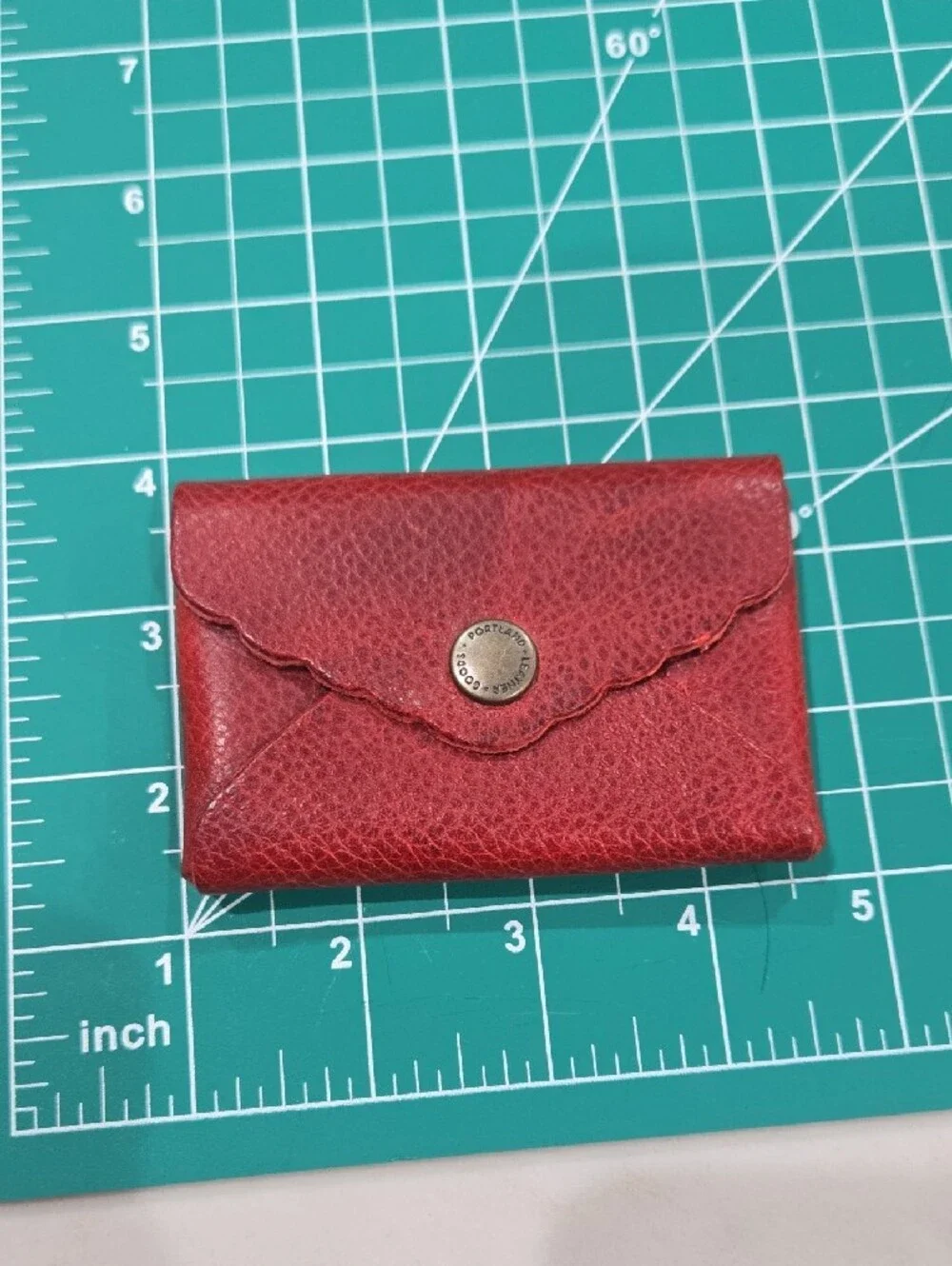 portland leather goods slim red